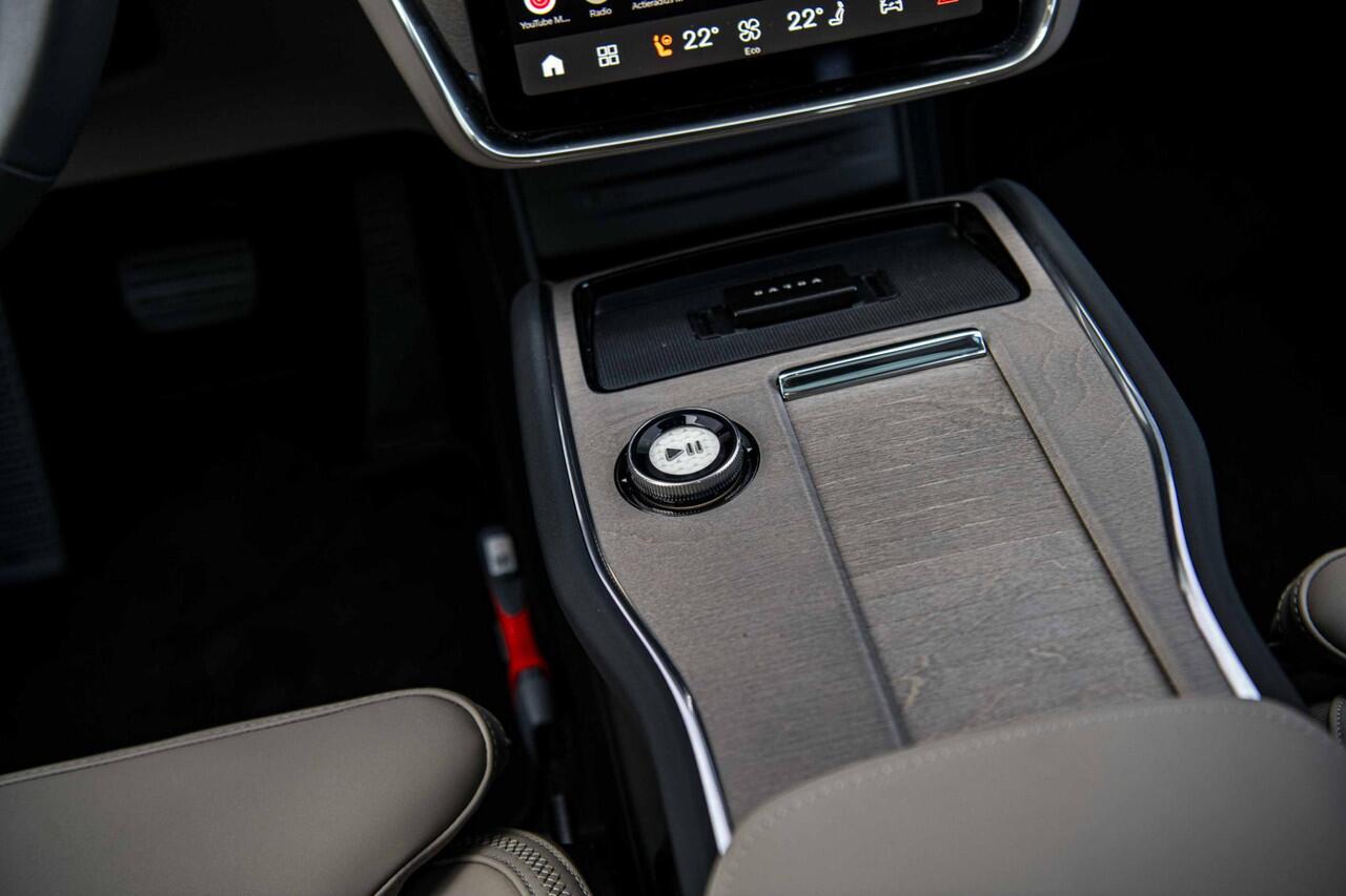 Volvo EX90 Twin Motor Ultra 7p. 111 kWh | Bowers en Wilkins Audio | Luchtvering | 7-zits | 360 camera | Dodehoekdetectie | Panoramadak | Sfeerverlichting | Stoel & stuurverwarming | Soft Close |