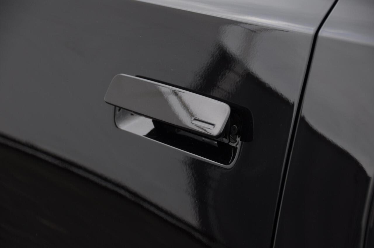 Volvo EX90 408PK Automaat Twin Motor Ultra / Panoramadak / Luchtvering / Head-up display / Stoelverwarming en stuurwielverwarming / Massagestoelen / Memory seats / Adaptive cruise control / 360 Camera / elektrische achterklep