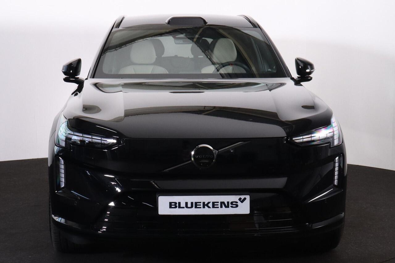 Volvo EX90 Twin Motor Ultra 7p. 111 kWh - Luchtvering - Pilot Assist Pack - Climate Pack - Bose Premium sound - HD Pixel LED koplampen - Verwarmbare voorstoelen - Verwarmbaar stuurwiel - Softclose portieren - Phone as key - 360º camera - Getint glas - Head-up displa