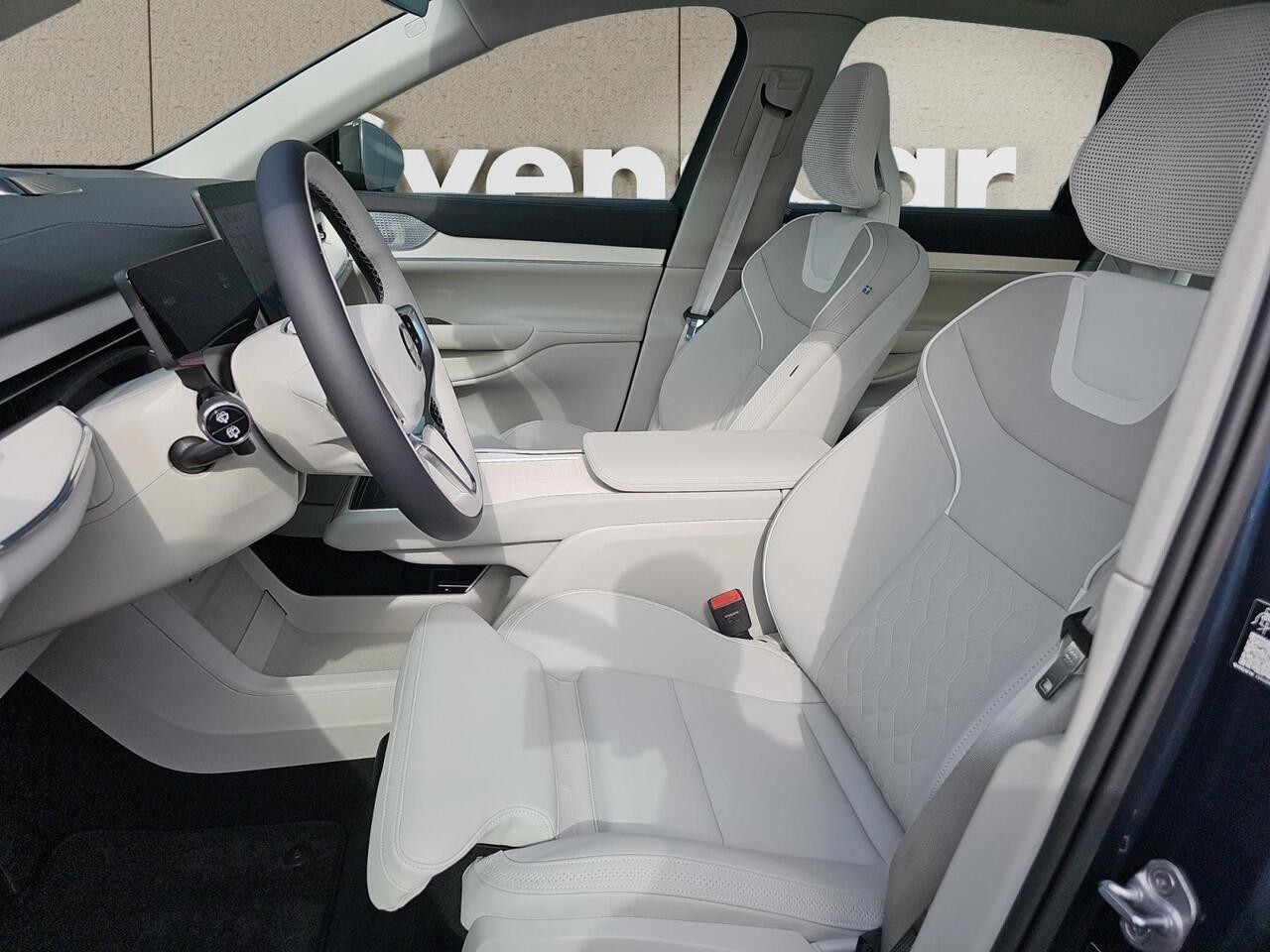 Volvo EX90 Twin Motor Performance Ultra 7p. 111 kWh | Bowers & Wilkins Audio | Trekhaak | Luchtvering | All-season banden |