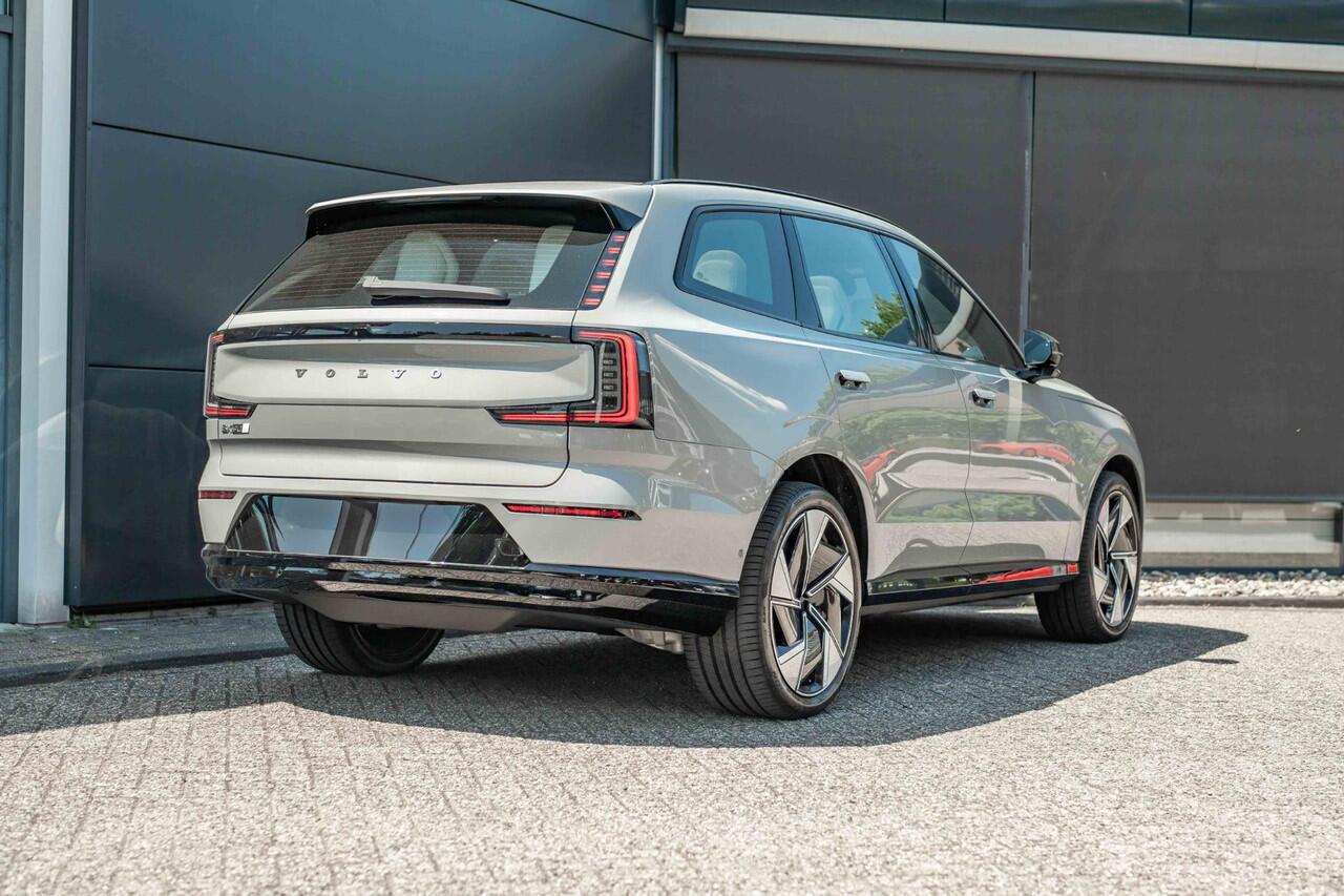 Volvo EX90 Twin Motor Performance Ultra 7p. 111 kWh | | Bowers en Wilkins HiFi Audio | Actieve luchtvering met FOUR-C | Pilot Assist Pack | Phone as Key | 22 inch Aero velgen | Massagefunctie voorstoelen |