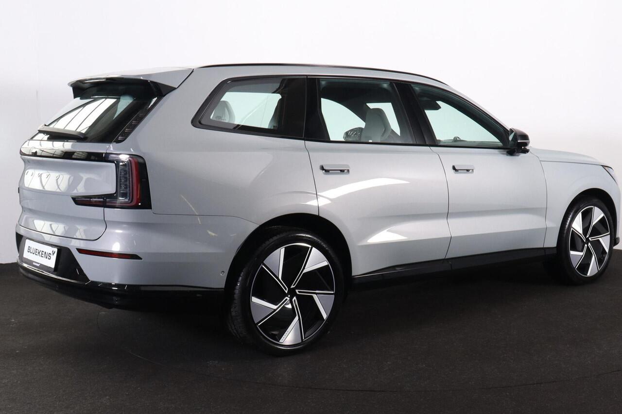 Volvo EX90 Twin Motor Performance Ultra 7p. 111 kWh - Luchtvering - Pilot Assist Pack - Panoramadak - IntelliSafe Assist & Surround - 360º Camera - Bowers & Wilkins audio - Verwarmde voorstoelen, stuur & achterbank - Parkeersensoren voor & achter - Head up display -