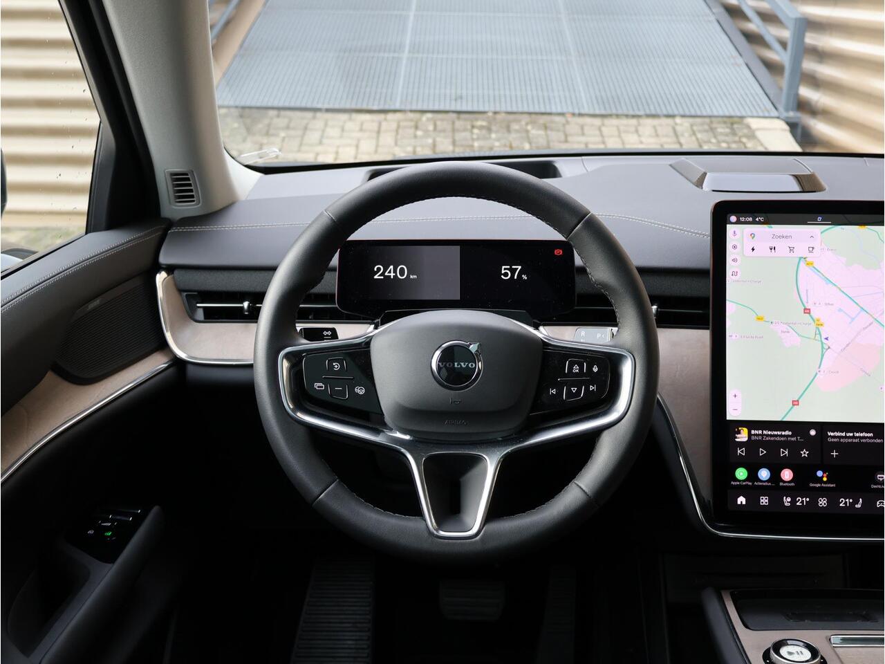 Volvo EX90 Twin Motor Ultra 7p. 111 kWh | Luchtvering | Trekhaak elektr. | Climate pack