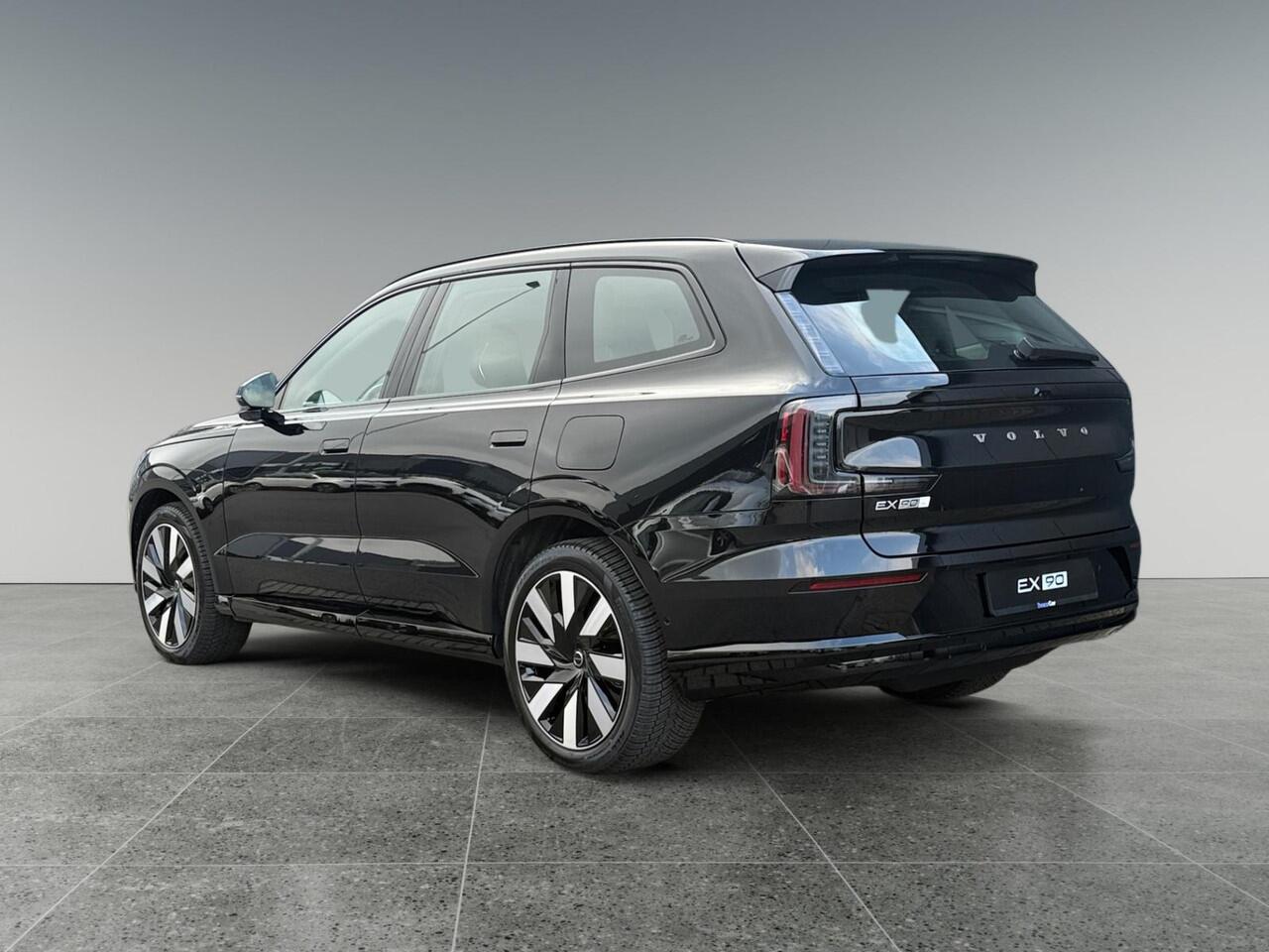 Volvo EX90 Twin Motor Performance Ultra 7p. 111 kWh | Luchtvering | Bowers & Wilkins Audio | Trekhaak | All Season banden |