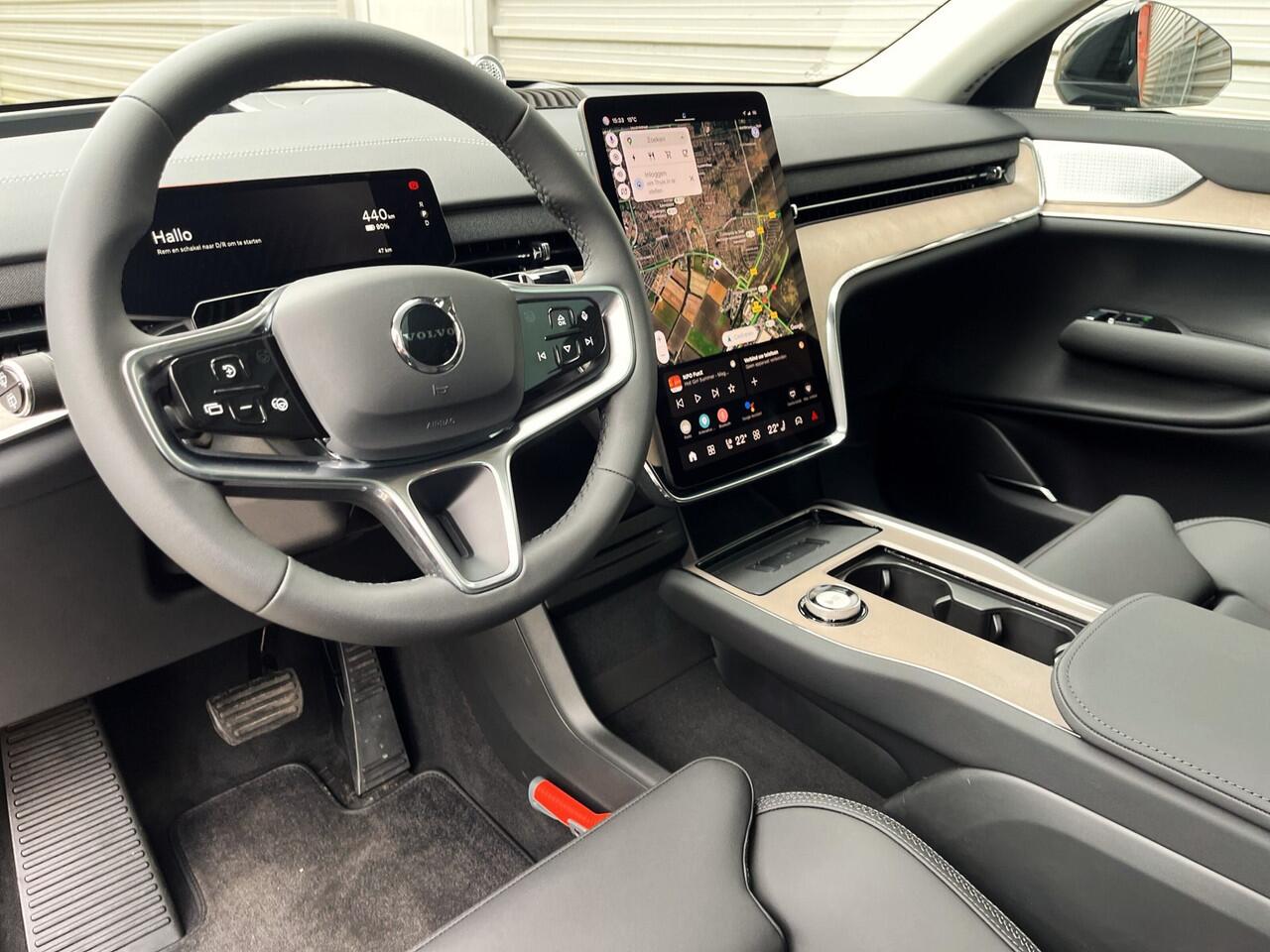 Volvo EX90 Twin Motor Ultra 7p. 111 kWh / Uit voorraad leverbaar / B&W audio / Luchtvering / Pilot Assist Pack / Trekhaak /