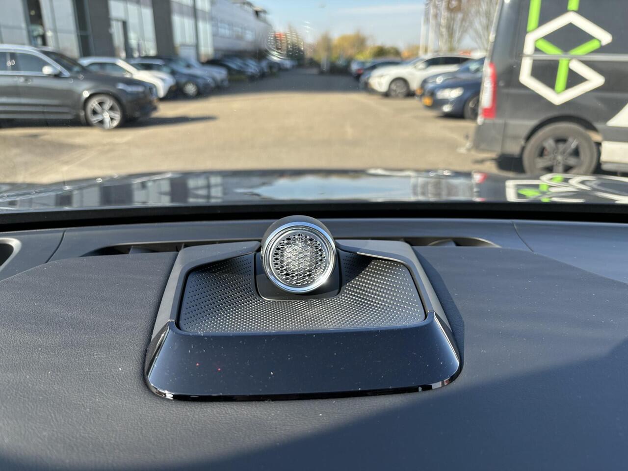 Volvo EX90 Twin Motor Performance Ultra | Full Options | Bowers & Wilkins | Luchtvering | Driver Assist | Stoelventilatie | Direct leverbaar! |