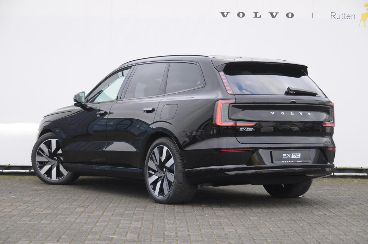 Volvo EX90 408PK Automaat Twin Motor Ultra / Panoramadak / Luchtvering / Head-up display / Stoelverwarming en stuurwielverwarming / Massagestoelen / Memory seats / Adaptive cruise control / 360 Camera / elektrische achterklep
