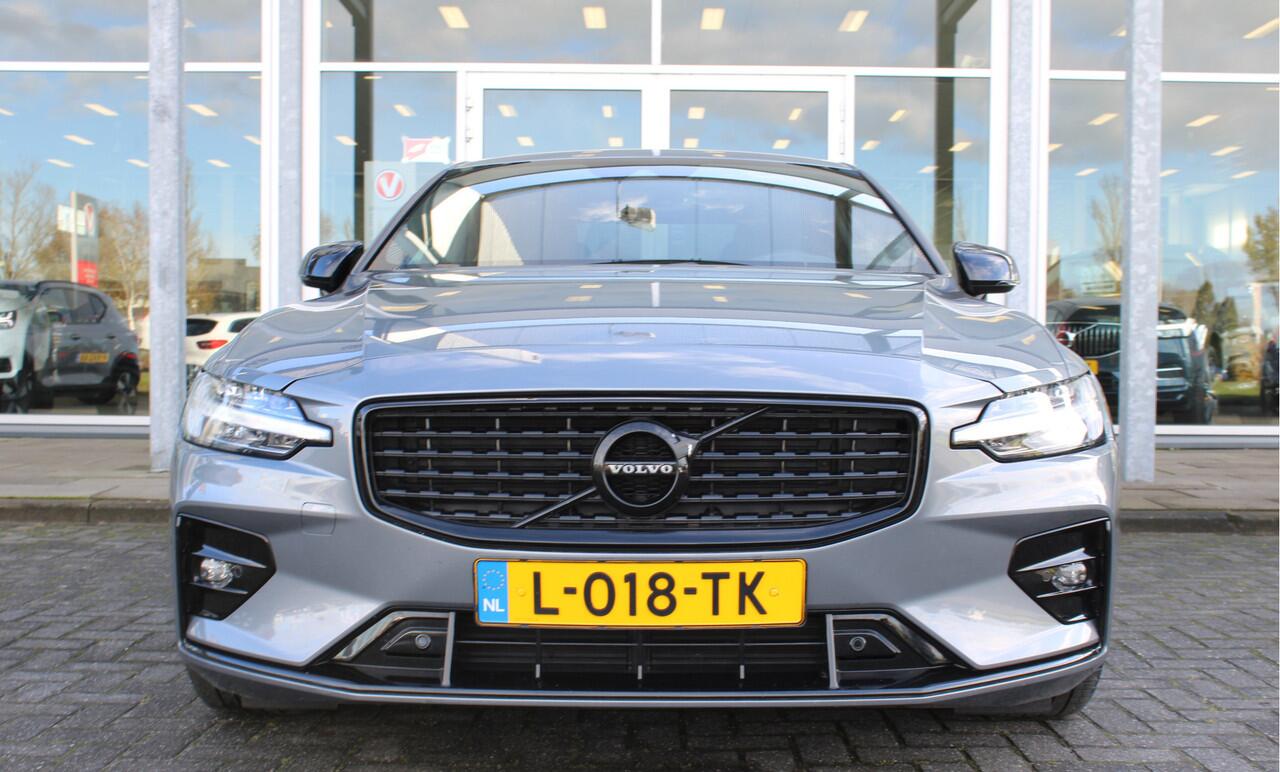 Volvo S60 B4 Automaat R-Design | Adapt. Cruise | Camera | El. Voorstoelen met geheugen | BLIS | Keyless |
