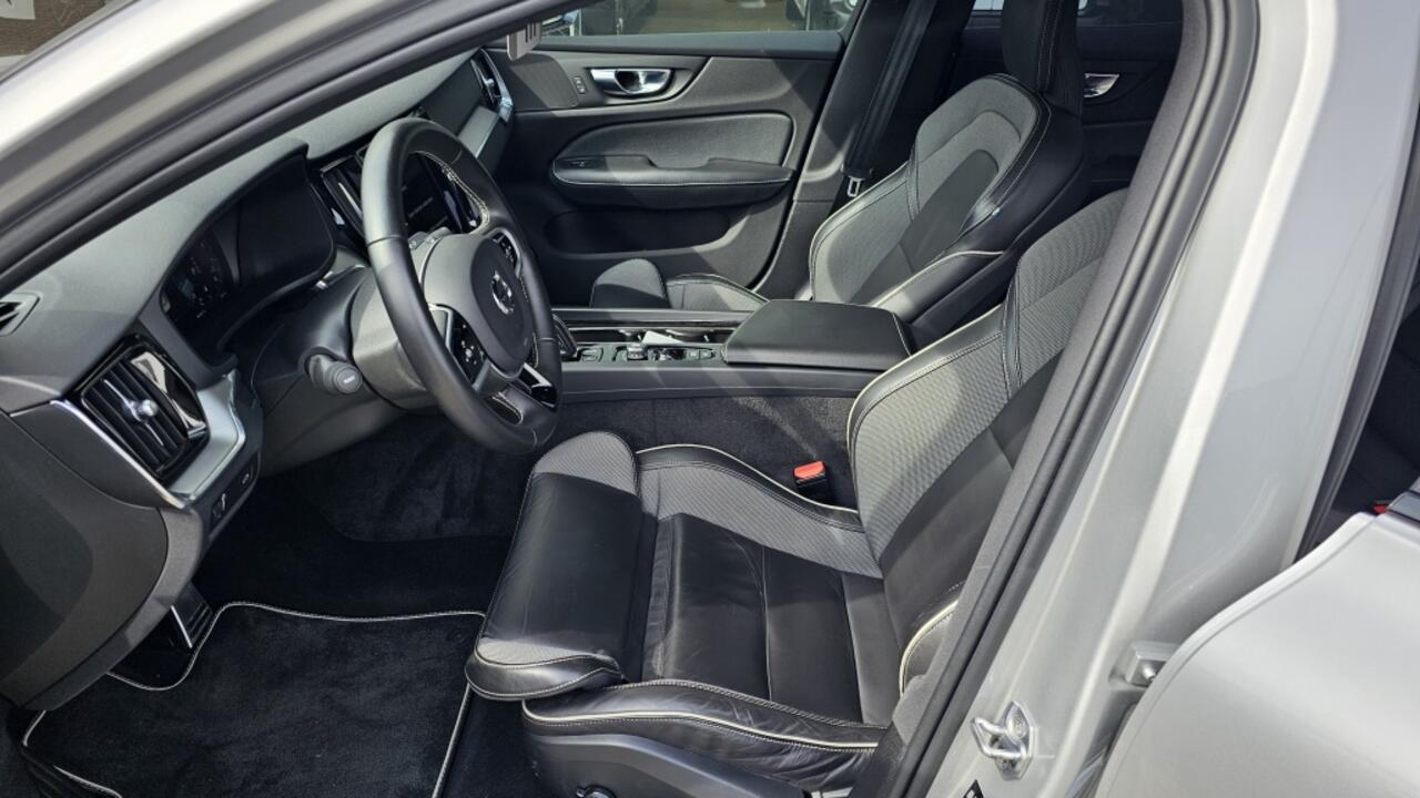 Volvo S60 2.0 B4 R-Design NL auto | All-in | dealeronderhouden