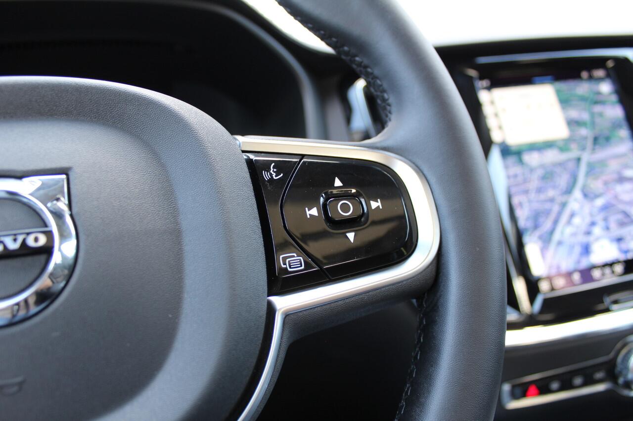 Volvo S60 2.0 Recharge T8 AWD Ultimate Dark | Schuif/Kantel dak | Head-up | H/K | BLIS | Leder | Pilot Assist