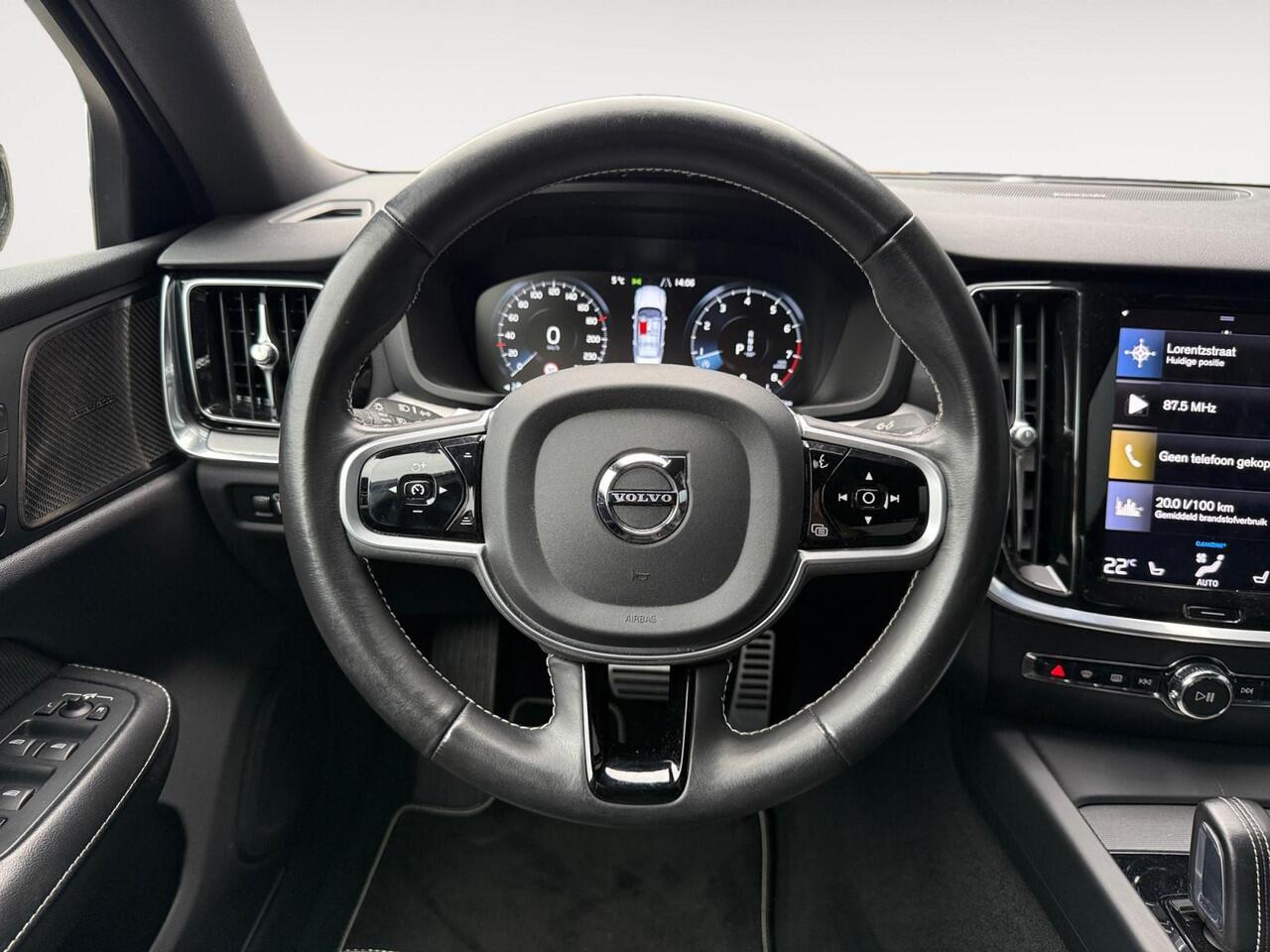 Volvo S60 2.0 B4 R-Design | Sportstoelen | Harman/Kardon Audio | Stoelverwarming | Trekhaak |