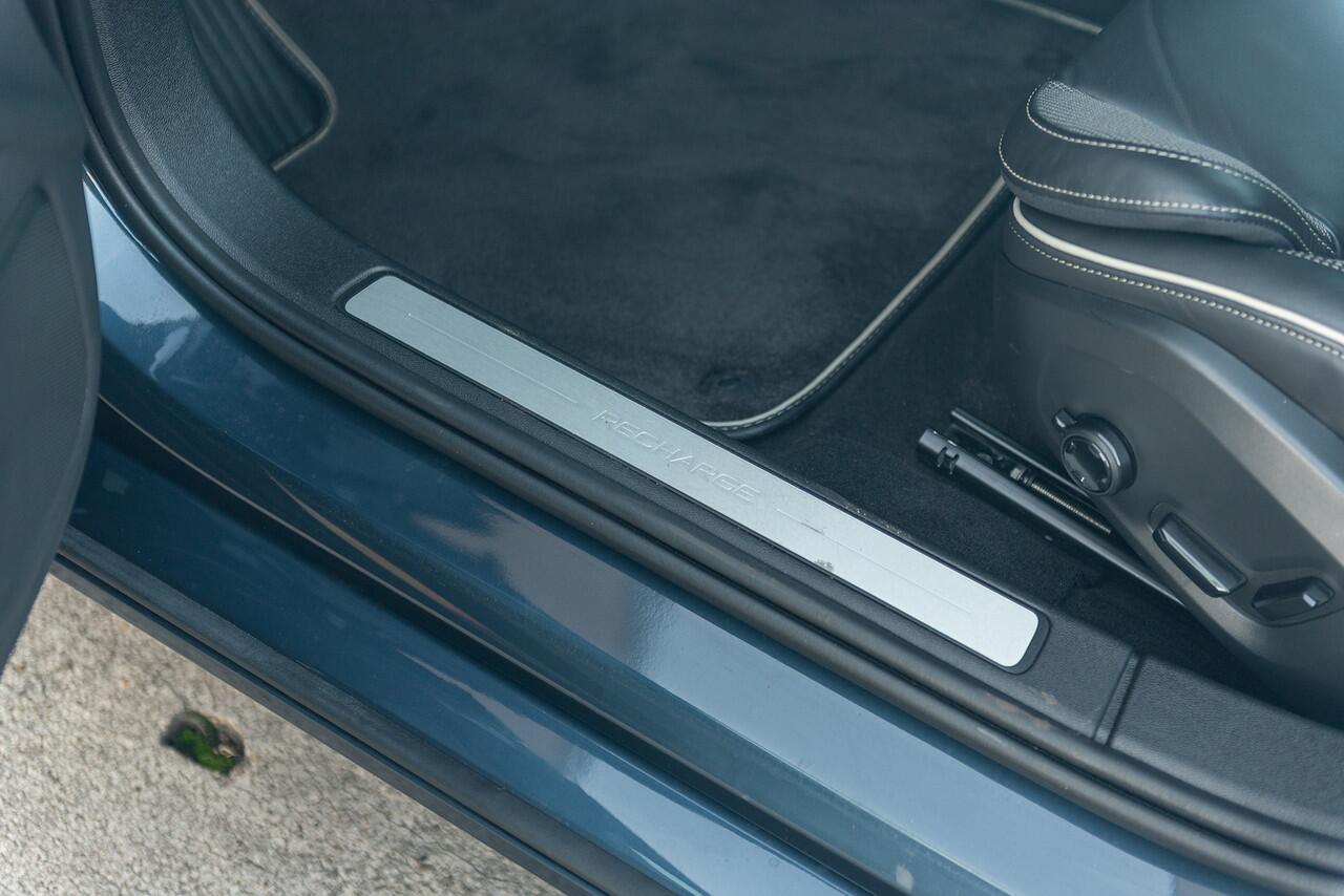 Volvo S60 T6 Aut. Plug-in Hybrid R-Design Leder ACC 360Camera 340pk