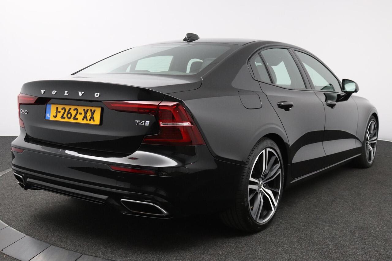Volvo S60 2.0 T4 R-Design | Navigatie | Leder | Contourseats |
