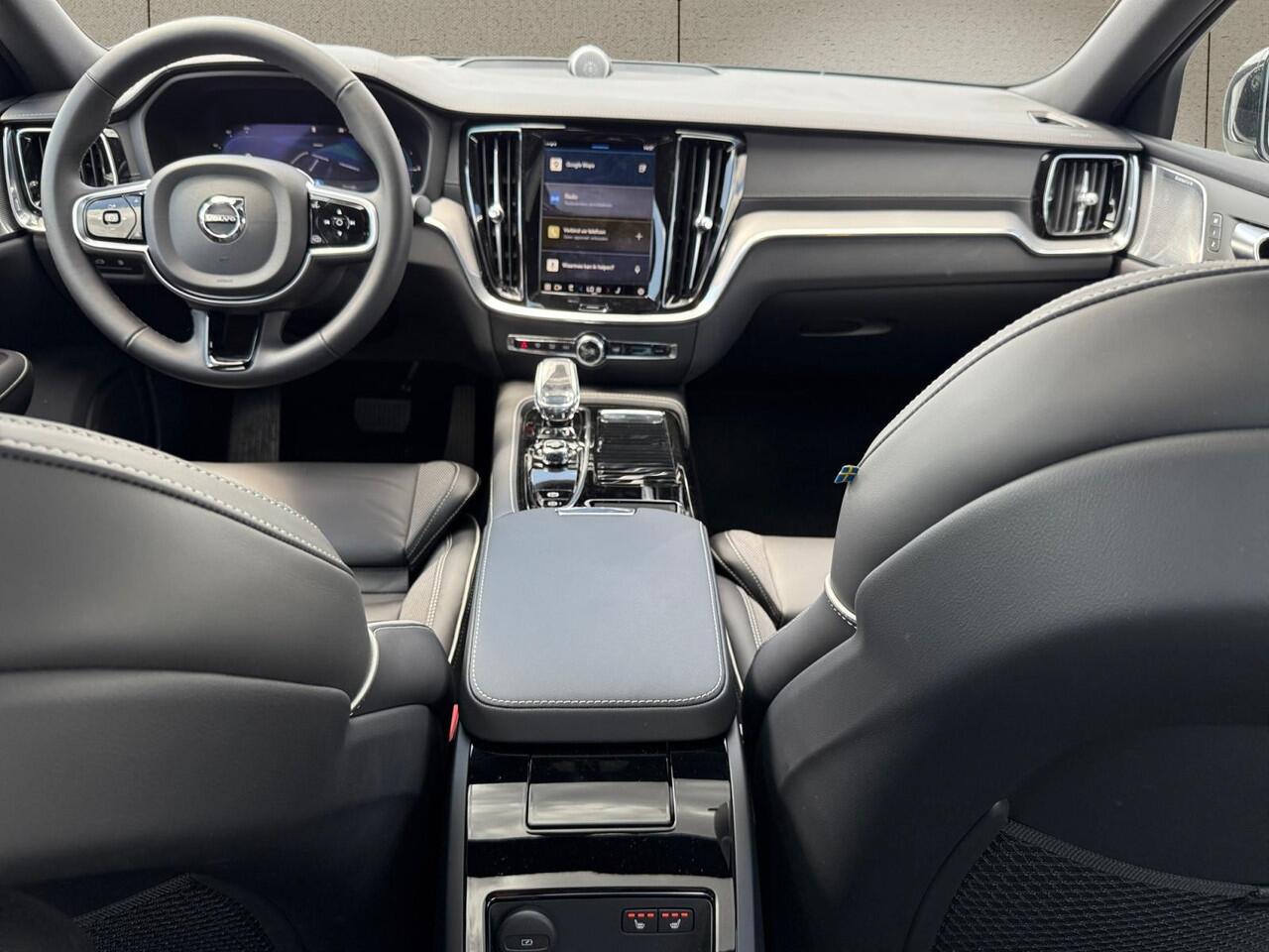 Volvo S60 2.0 T8 AWD Polestar Engineered | Bowers & Wilkins Audio | Panoramadak | Sportstoelen | Stoelverwarming |