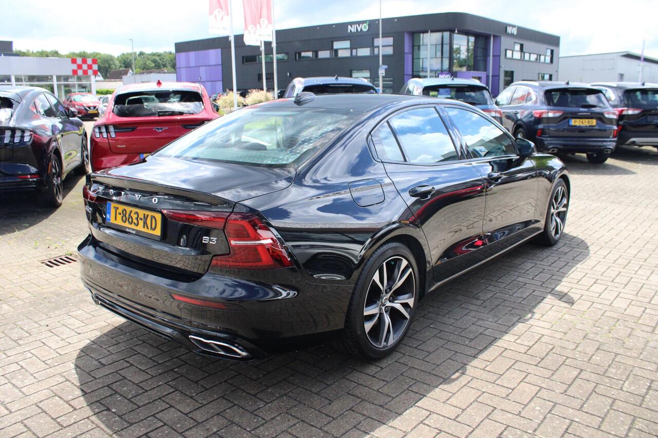 Volvo S60 2.0 B3 R-Design | zuid | Wegklapbare Trekhaak | Lederen Stoelbekleding | Climate Control | Cruise Control | Achteruitrijcamera |