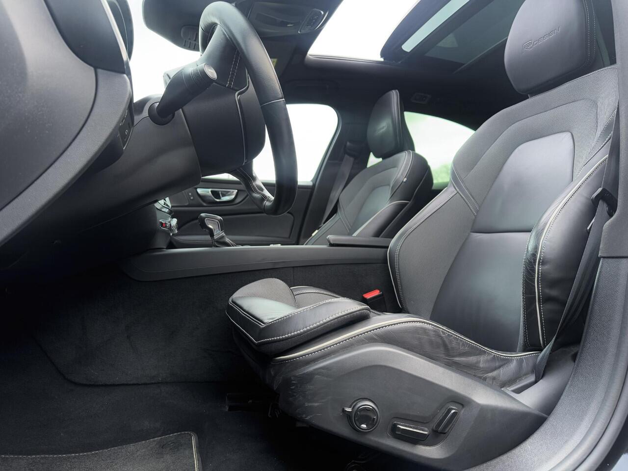 Volvo S60 2.0 T5 R-DESIGN | FULL OPTION