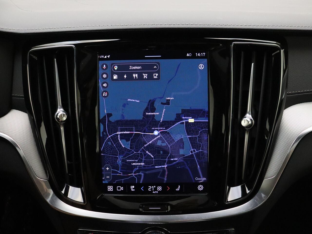 Volvo S60 T8 455pk AWD Polestar Engineered / B&W Audio / Gelaagd glas / 20 inch / Öhlins instelb. dempers / Brembo remmen / Panoramadak / 360 Camera / Trekhaak / Head-Up /