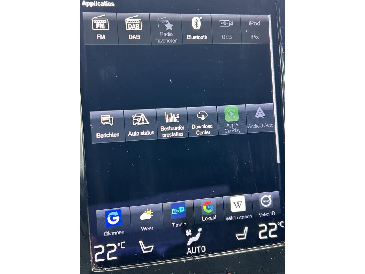 Volvo S60 2.0 B4 R-Design Adaptieve Cruise Control / BLIS / Stoel- en stuurverw. / Trekhaak / Elektr. verst. best stoel / Contourstoelen met zitting verlenger / Keyless Drive