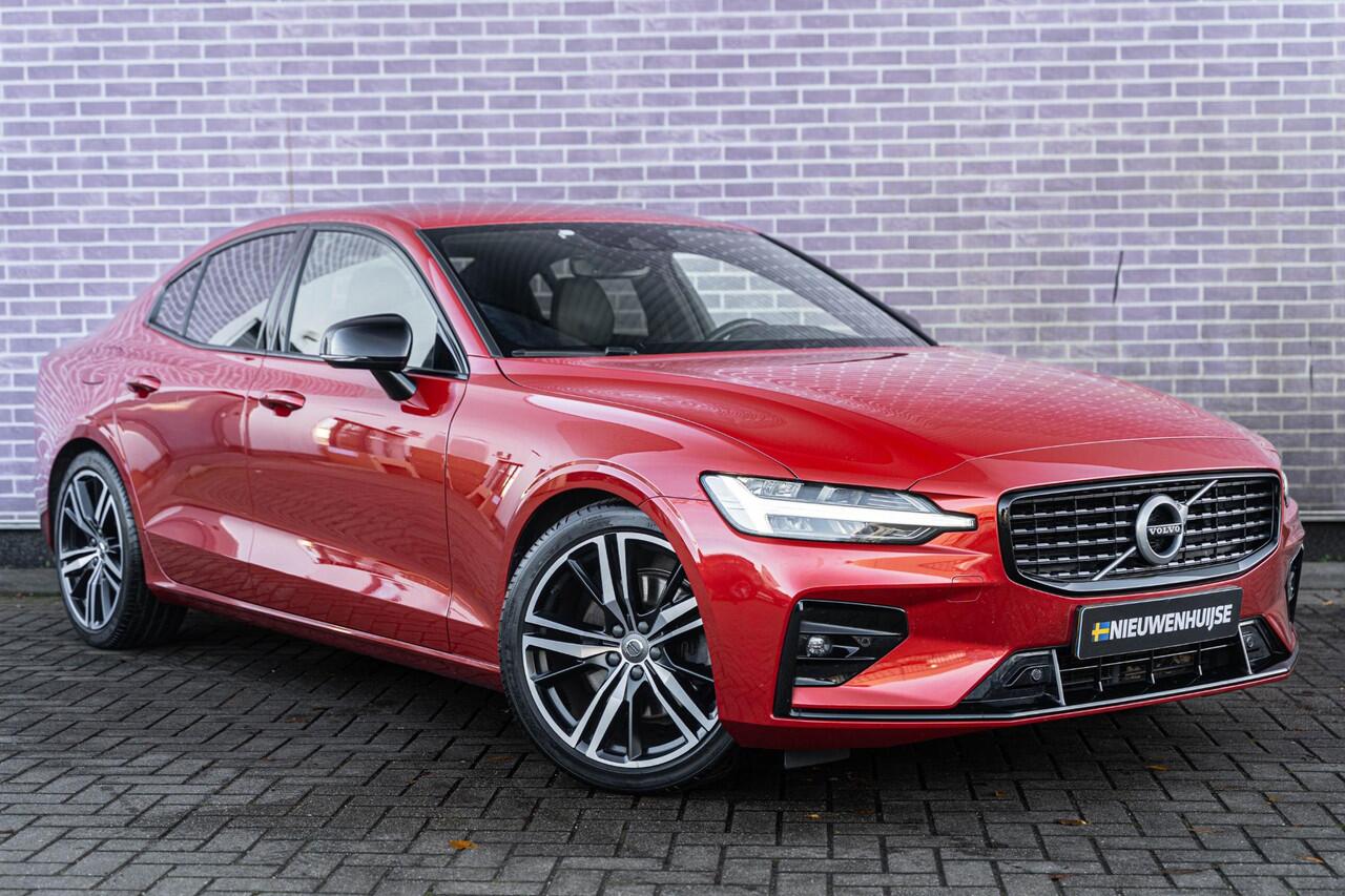 Volvo S60 2.0 B3 R-Design | Adaptieve Cruise Control | Navigatie | Dode hoek detectie BLIS | Elektrische stoelverstelling | 19" velgen | Getint glas | LED koplampen | Keyless | Pilot assist |