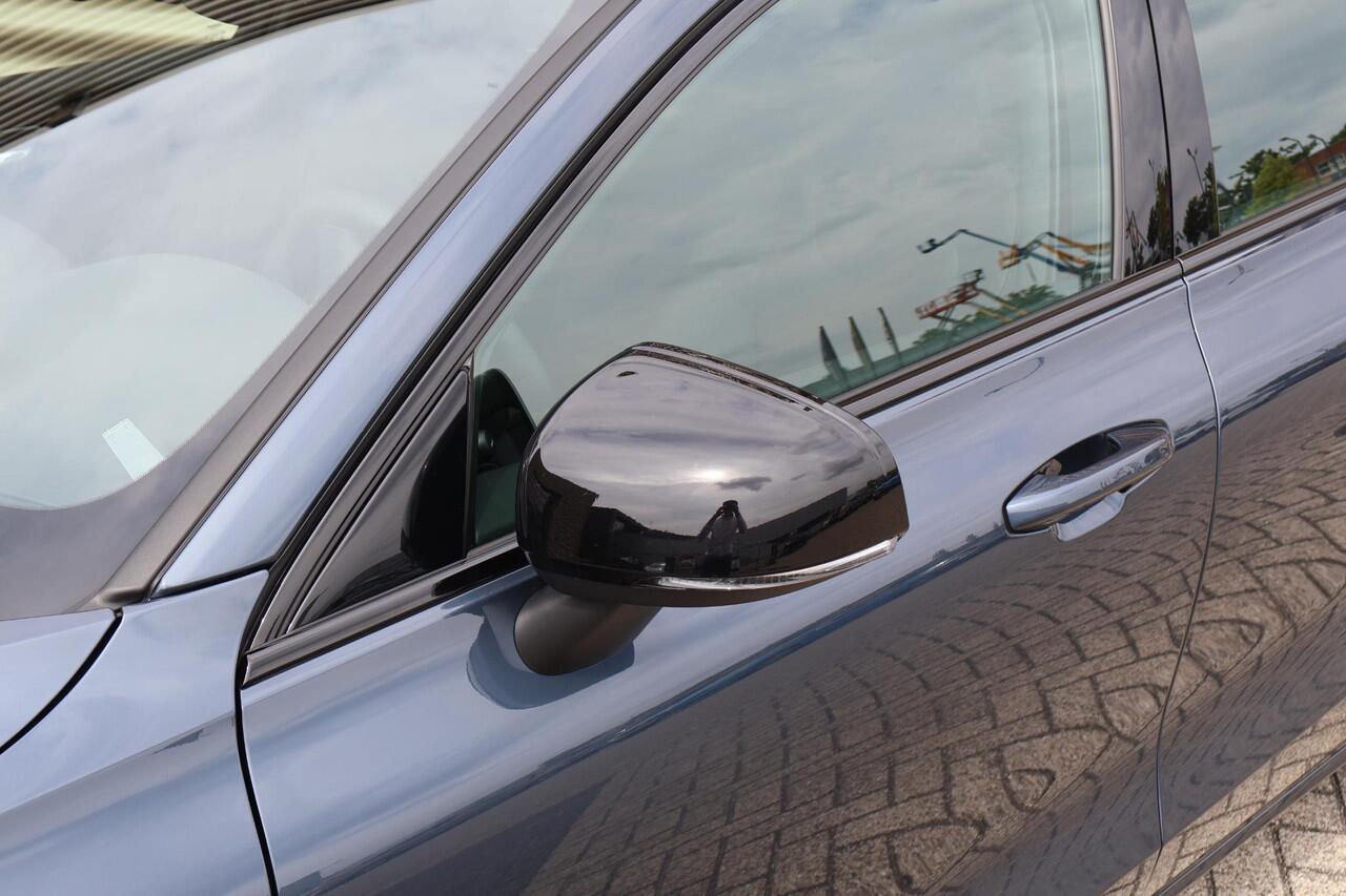 Volvo S60 Recharge T8 AWD Plus Dark | Stoel & stuurwielverwarming | Elektr. stoelen met memory