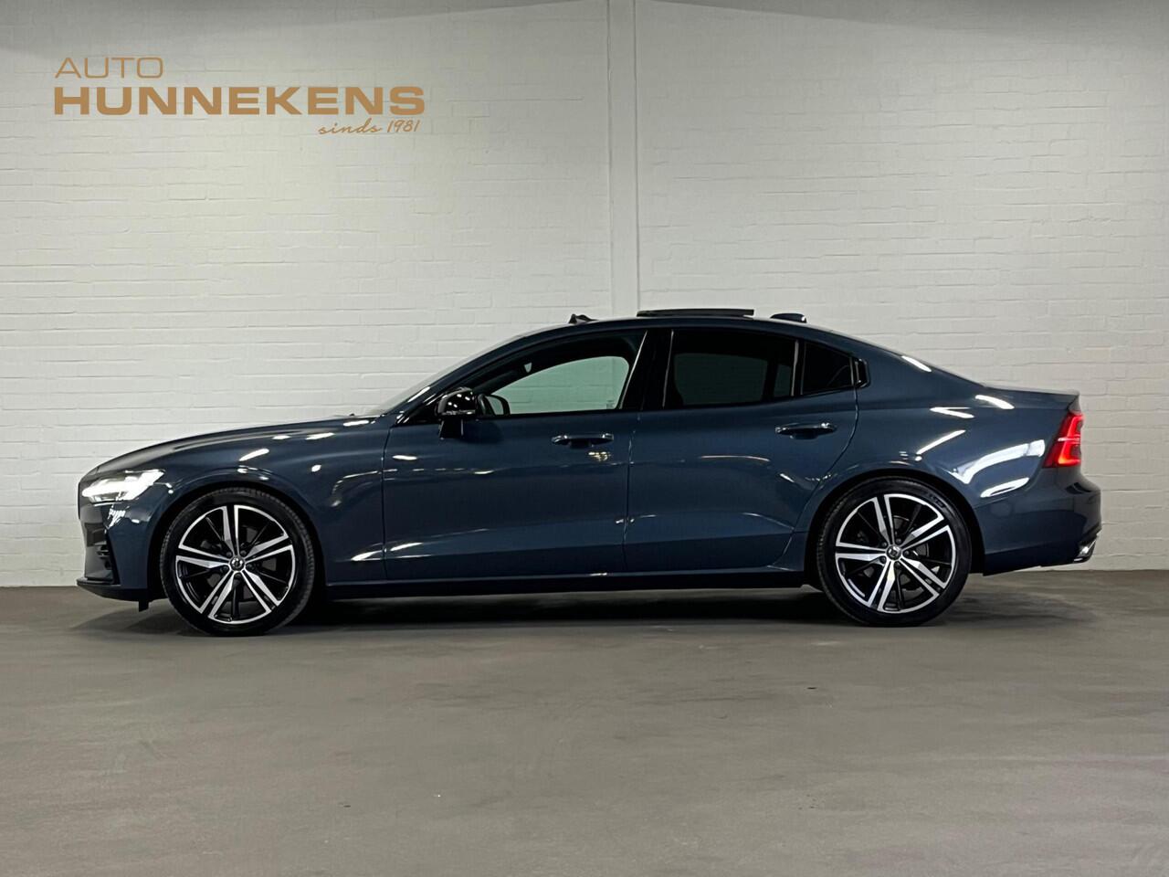 Volvo S60 2.0 B3 R-design | Open dak | Adaptive cruise control | Harman/Kardon | Memory | 360 graden Camera