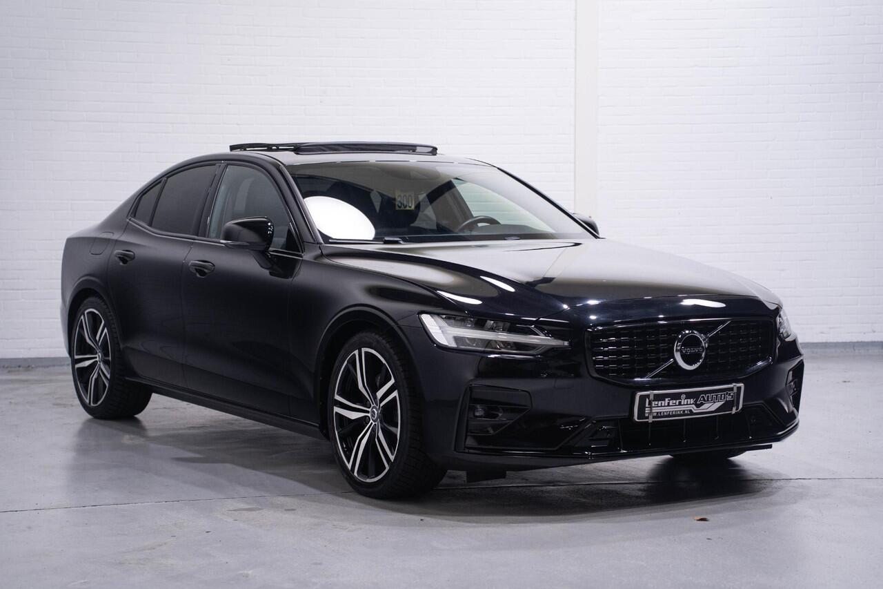 Volvo S60 2.0 B3 R-Design Navi Leder Sportstoelen Schuifdak NAP Camera Apple carplay Rijklaar!