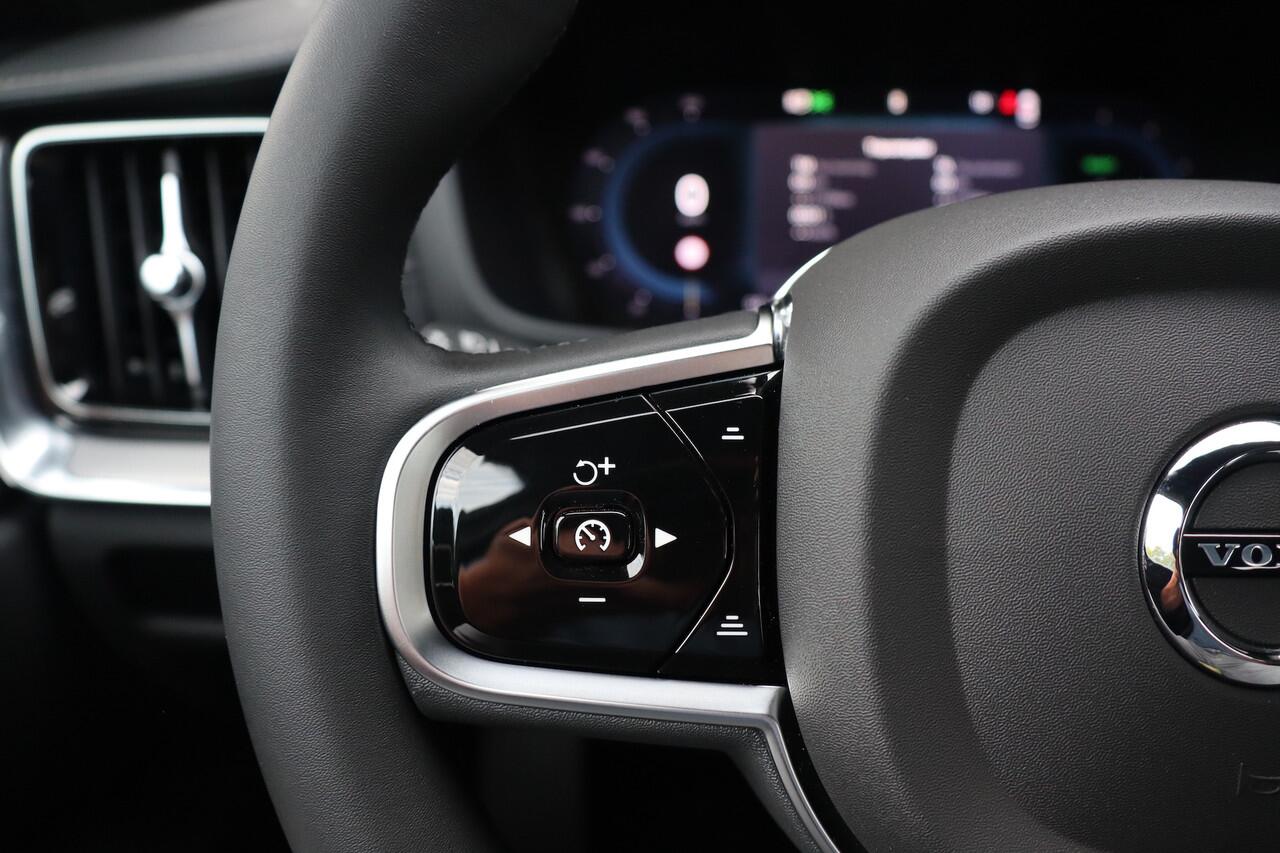 Volvo S60 2.0 Recharge T8 AWD Ultimate Dark, Pano, Bowers & Wilkins