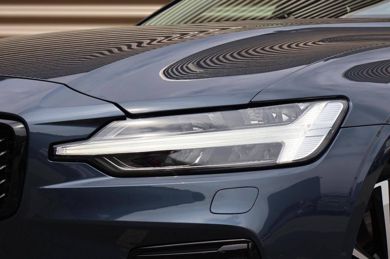 Volvo S60 Recharge T8 AWD Plus Dark | Stoel & stuurwielverwarming | Elektr. stoelen met memory