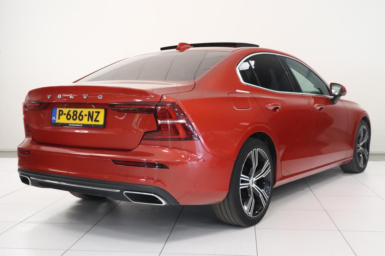 Volvo S60 2.0 B3 Inscription | Schuif kantel dak | Harman Kardon | Leder | Navigatie | Camera |