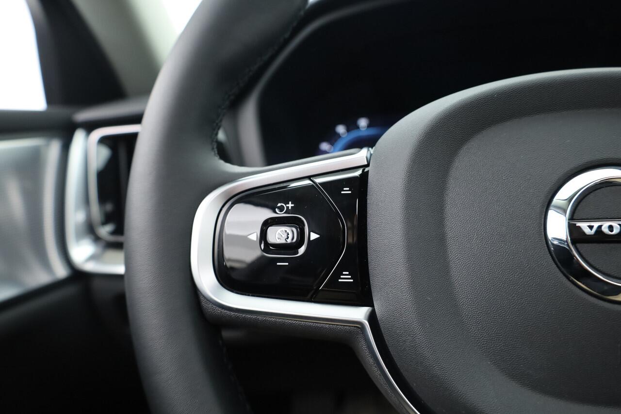 Volvo S60 T8 Recharge Ultimate Dark | B&W | Pano | Massage | Stoelventi. | HUD | Memory seats | Pilot Assist