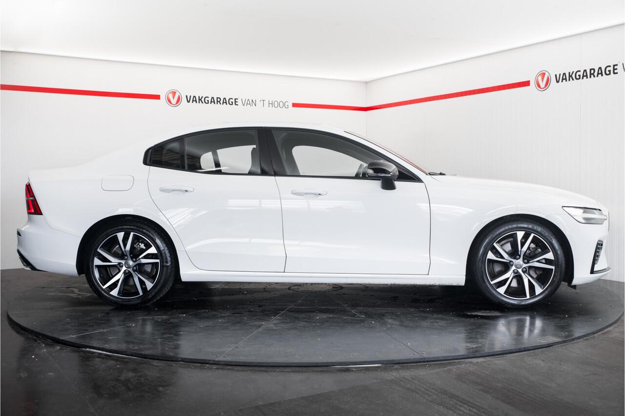 Volvo S60 2.0 Recharge T6 AWD R-Design Panoramadak