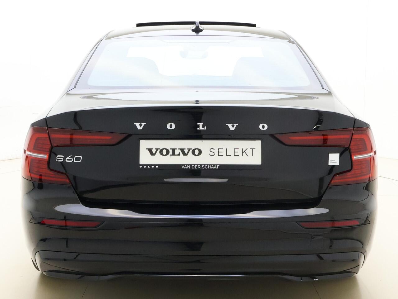 Volvo S60 T8 455pk AWD Polestar Engineered / B&W Audio / Gelaagd glas / 20 inch / Öhlins instelb. dempers / Brembo remmen / Panoramadak / 360 Camera / Trekhaak / Head-Up /