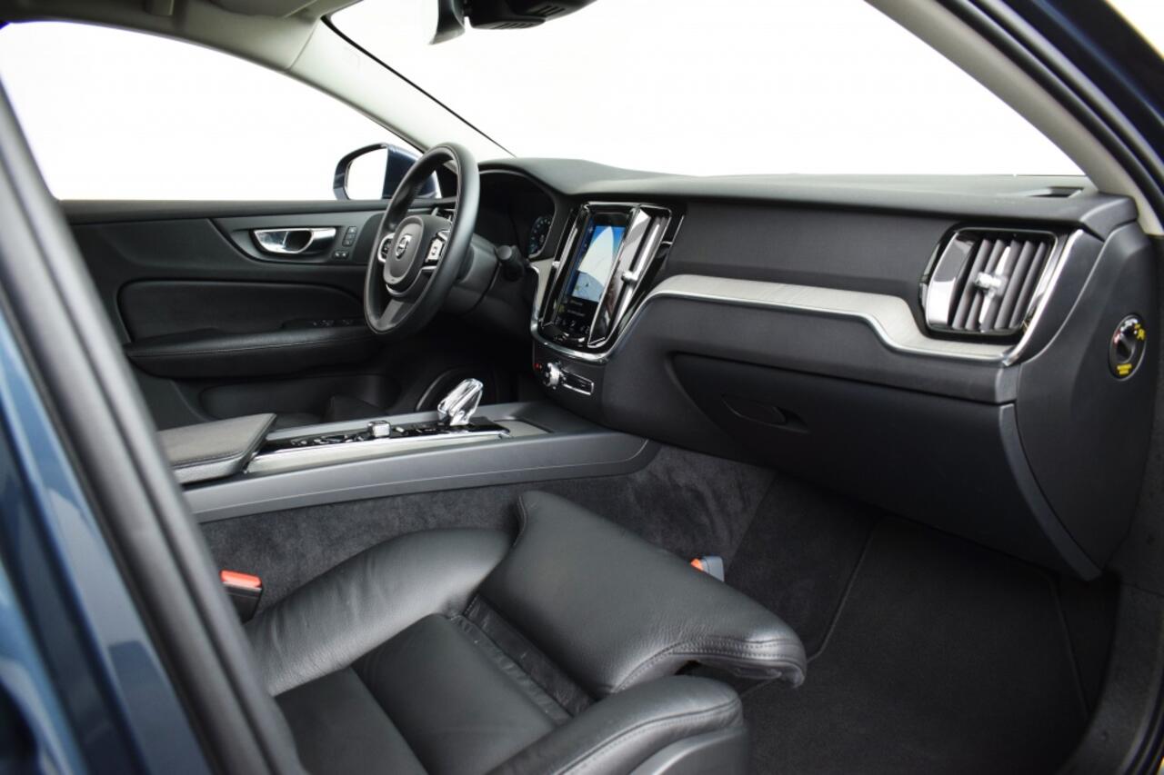 Volvo S60 2.0 B3 Inscription | Schuifdak o ACC o Leder o 19" o 1e Eig.