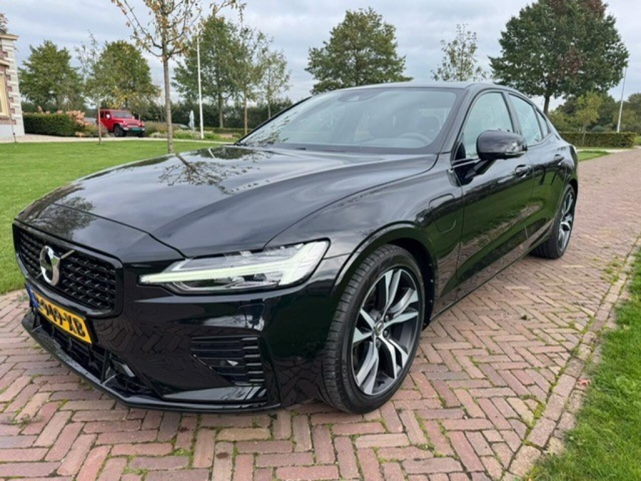 Volvo S60 T8 R-Design Automaat Pano Head-Up Display