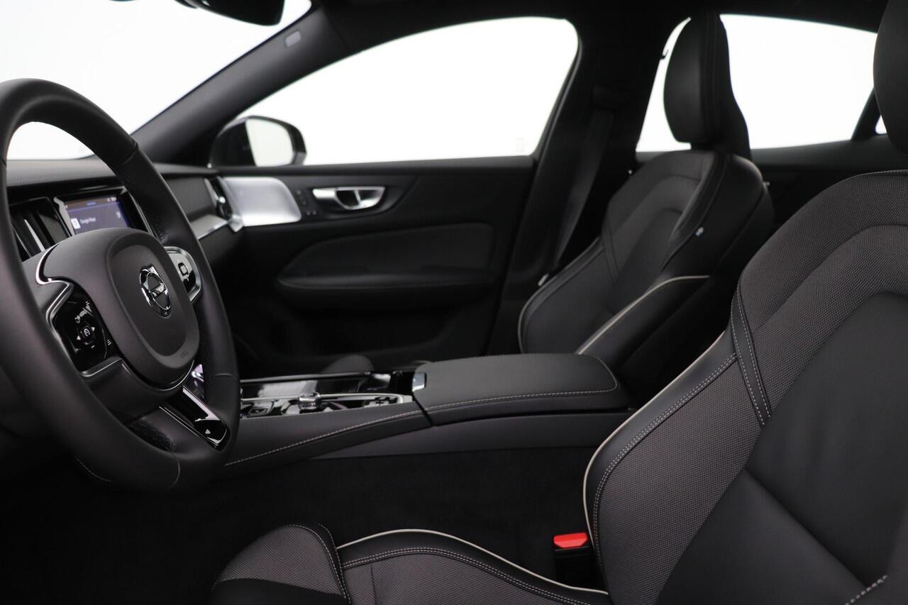 Volvo S60 T8 Recharge Ultimate Dark | Bowers&Wilkins | Head-Up | Panoramadak | 360° Camera | BLIS