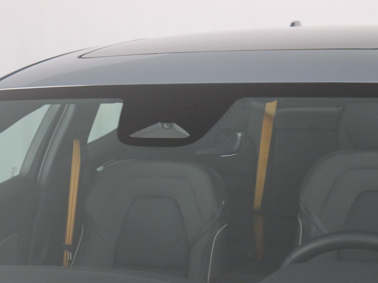 Volvo S60 2.0 T8 AWD Polestar Engineered 456Pk Long Range (Pano / Gelaagd glas / Öhlins / Bower&Wilkins / 360 Camera / Head up)