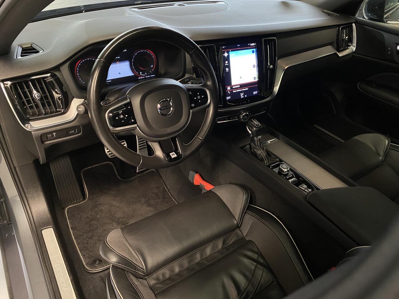 Volvo S60 2.0 T4 R-Design Panorama-dak, Camera, Trekhaak