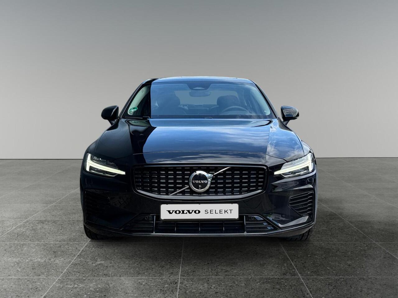 Volvo S60 2.0 Recharge T8 AWD Ultimate Dark | Head-up display | 360 graden camera | Stoelverwarming | Harman/Kardon Audio |
