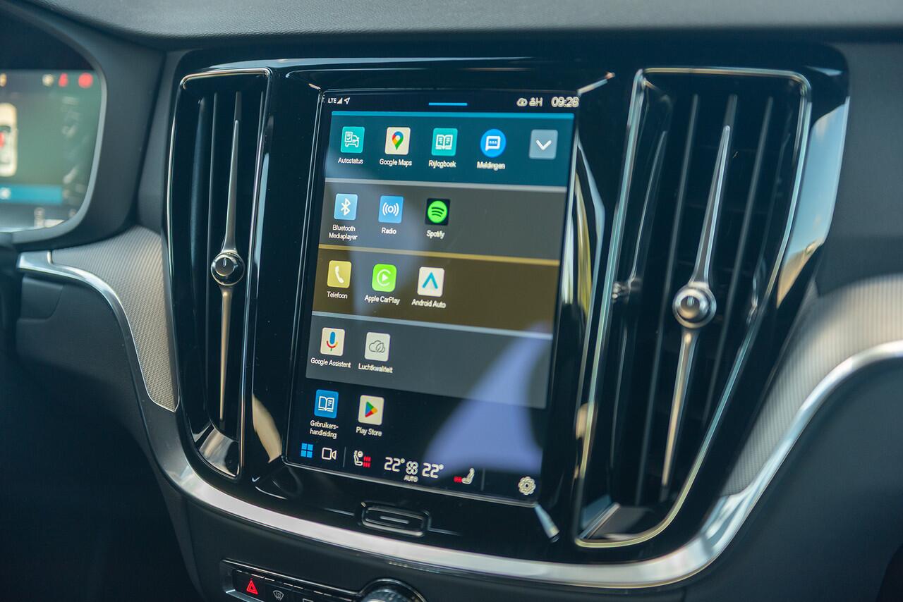 Volvo S60 T6 Aut. LongRange Ultimate Dark ACC Leder Stoel+Stuurverwarming 350pk