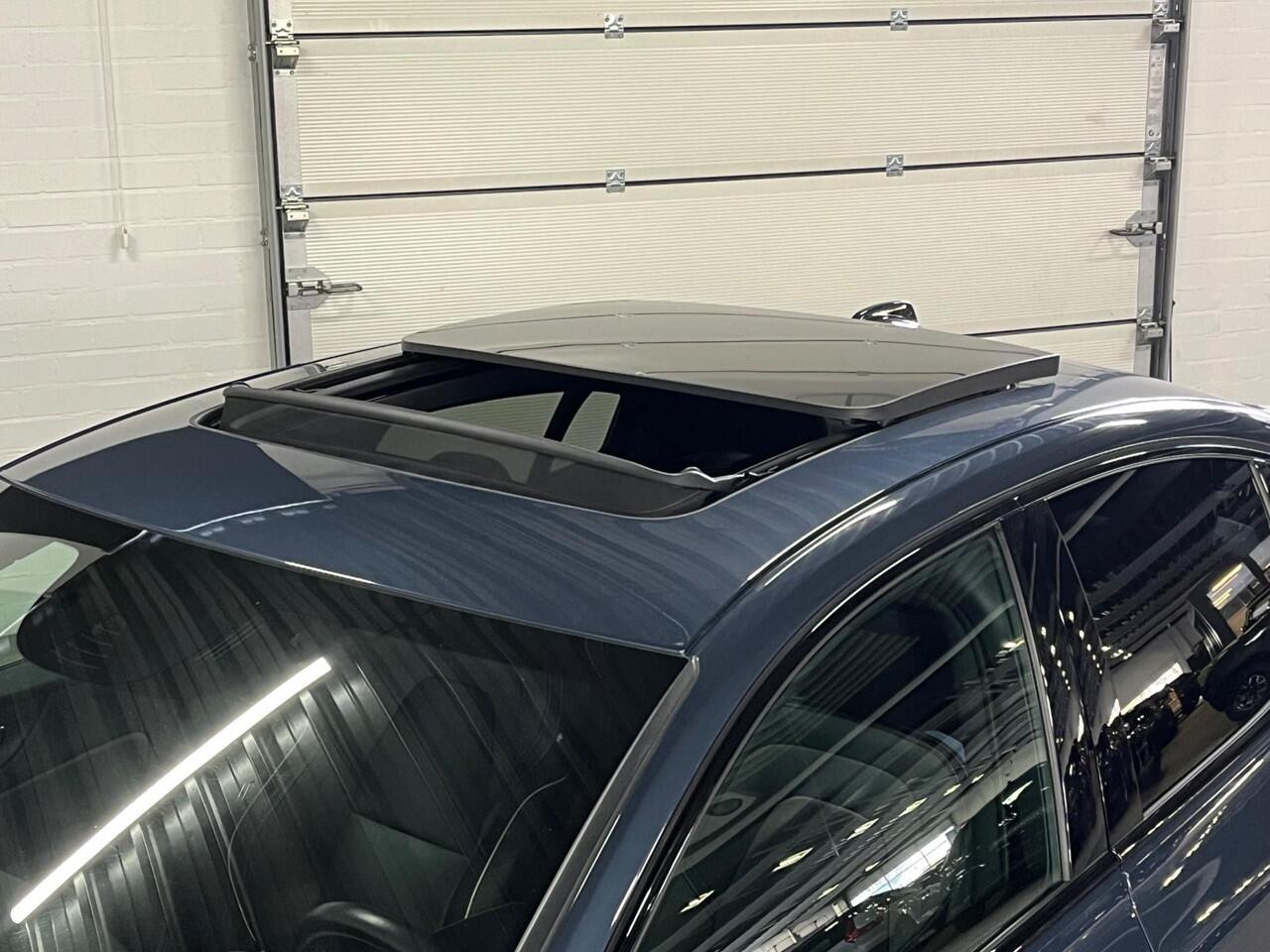 Volvo S60 2.0 B3 R-design | Open dak | Adaptive cruise control | Harman/Kardon | Memory | 360 graden Camera