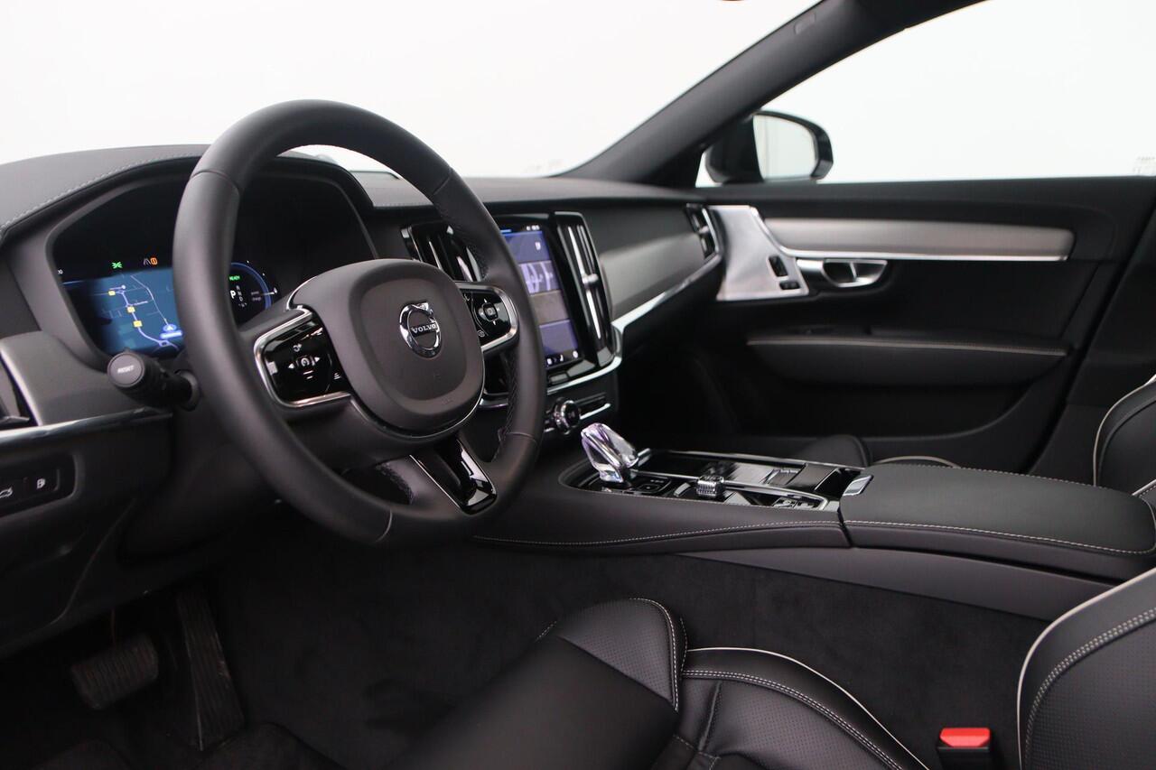 Volvo S90 T8 Recharge Ultimate Dark | Bowers&Wilkins | Luchtvering Achter | Head-Up | ACC | 20 Inch