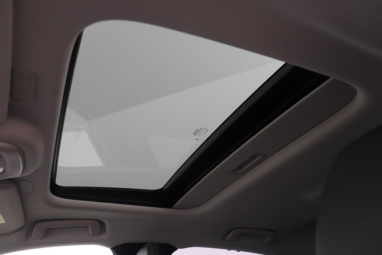 Volvo S90 T8 AWD Ultimate Dark | Luchtvering Achter | Bowers&Wilkins | Massage+Ventilatie | Schuif/kanteldak