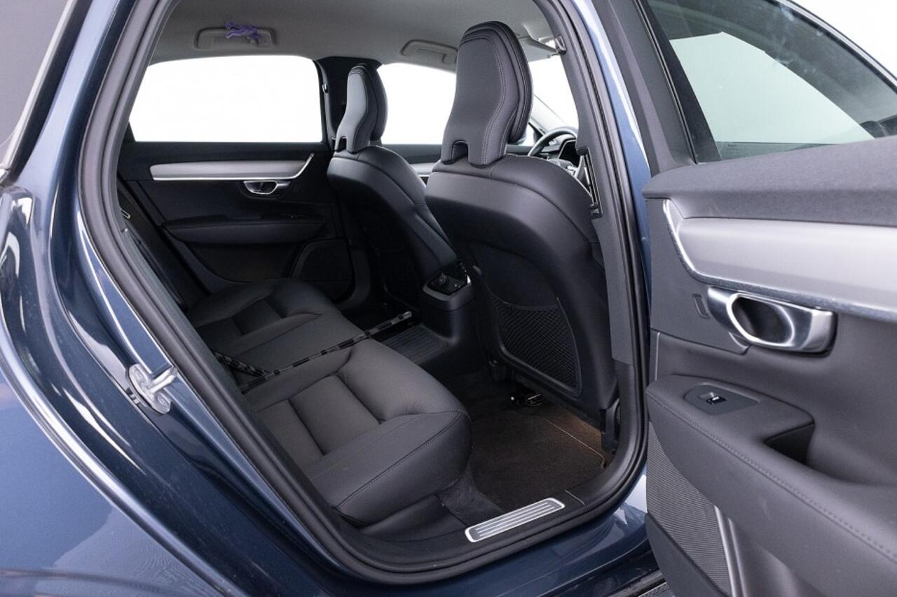 Volvo S90 T8 AWD Recharge Plus Bright | LEDER |