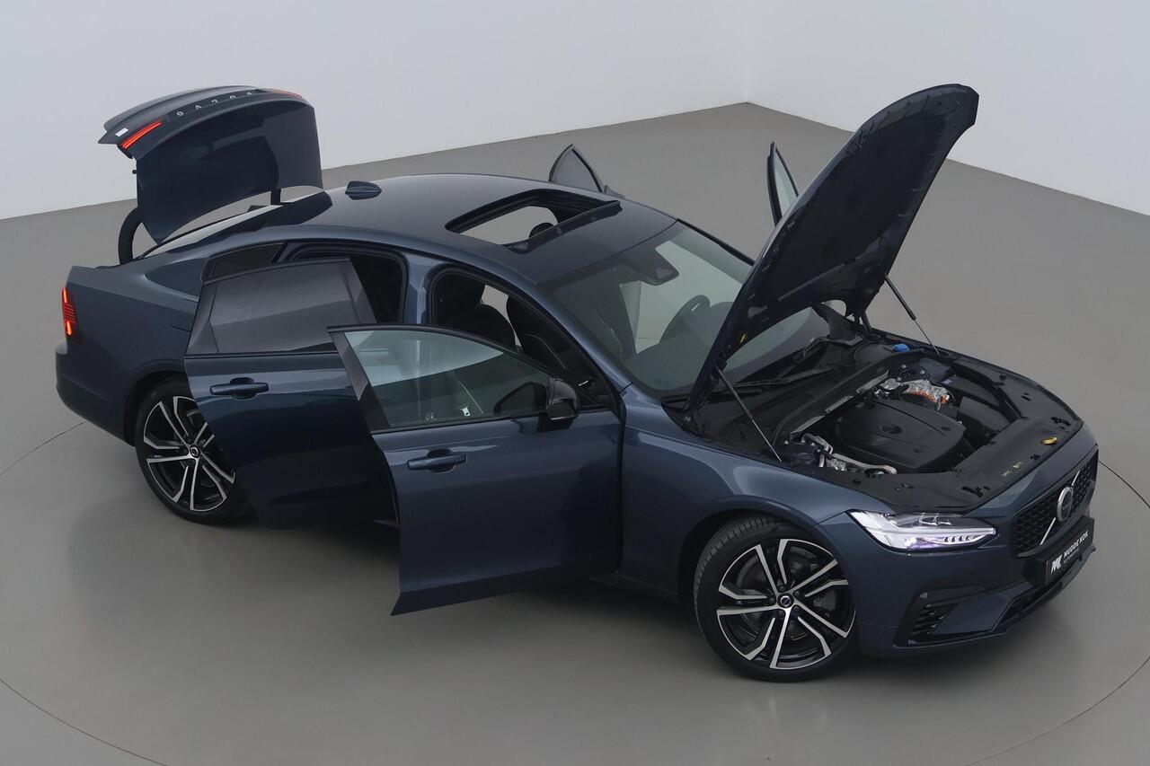 Volvo S90 T8 Ultimate Dark | Bowers&Wilkins | Luchtvering Achter | Schuif/kanteldak | Head-Up | 20 Inch