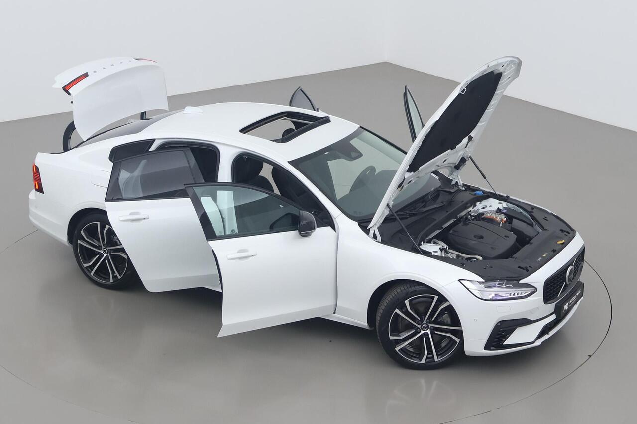 Volvo S90 T8 AWD Ultimate Dark | Luchtvering Achter | Bowers&Wilkins | Massage+Ventilatie | Schuif/kanteldak