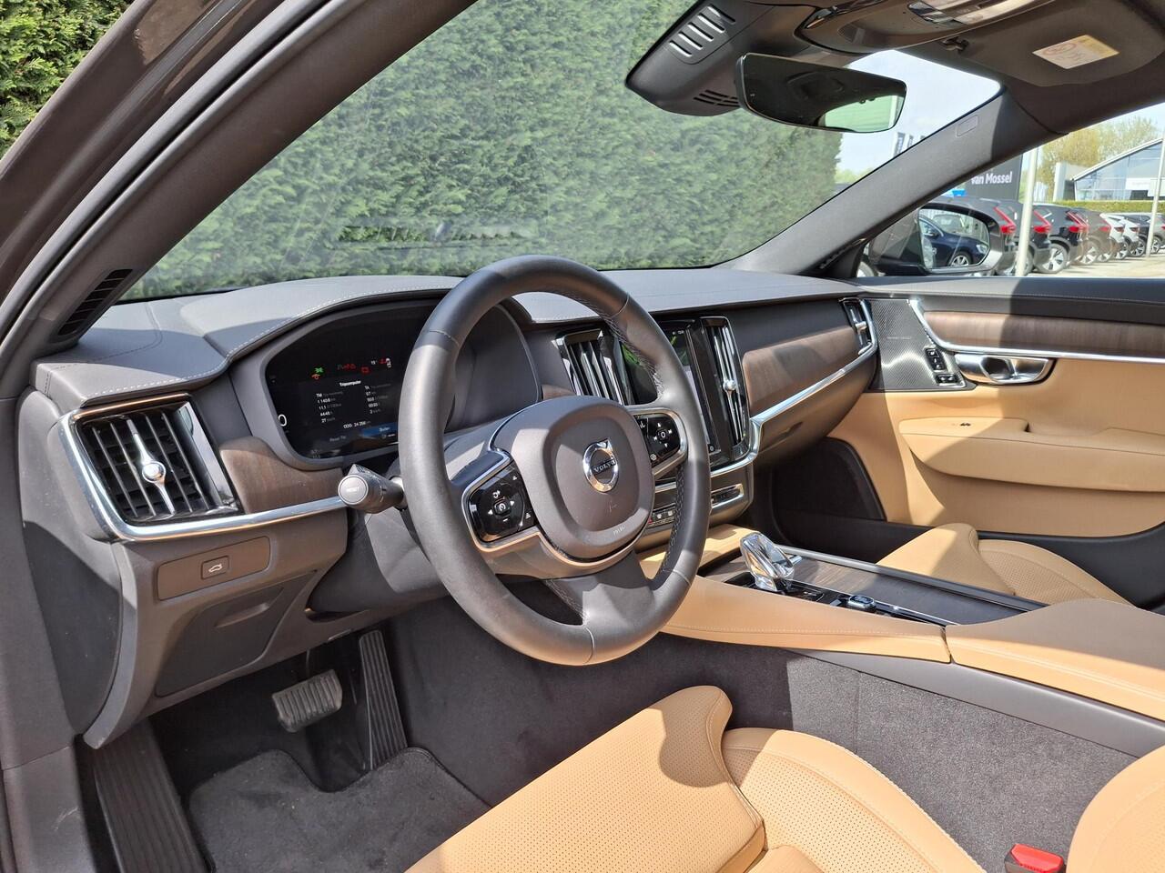 Volvo S90 B5 Ultimate Bright | Geventileerde/Verwarmde stoelen | 360° Camera | Panoramisch Schuif/Kanteldak