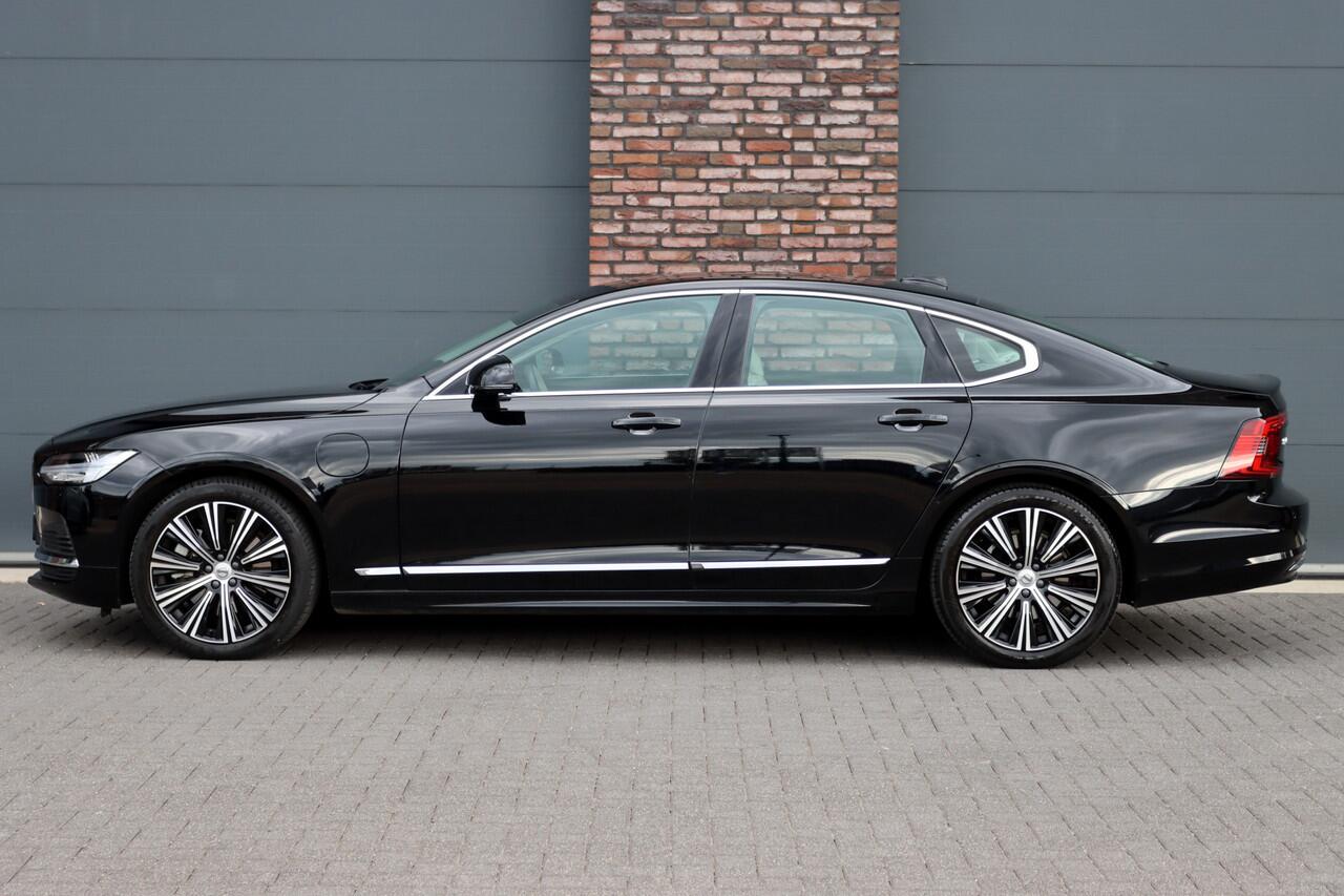 Volvo S90 2.0 T8 Plug-In Hybrid AWD Plus Bright | Pilot Assist | Leder | Memory | Trekhaak | Camera | Achterbank Verwarmd | Verwarmd Stuurwiel | Apple Carplay/Android Auto |