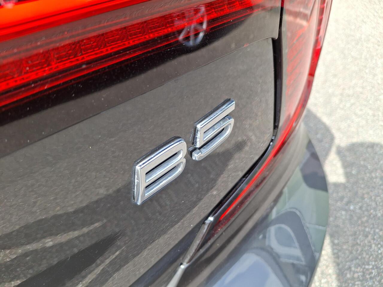 Volvo S90 B5 Ultimate Bright | Geventileerde/Verwarmde stoelen | 360° Camera | Panoramisch Schuif/Kanteldak