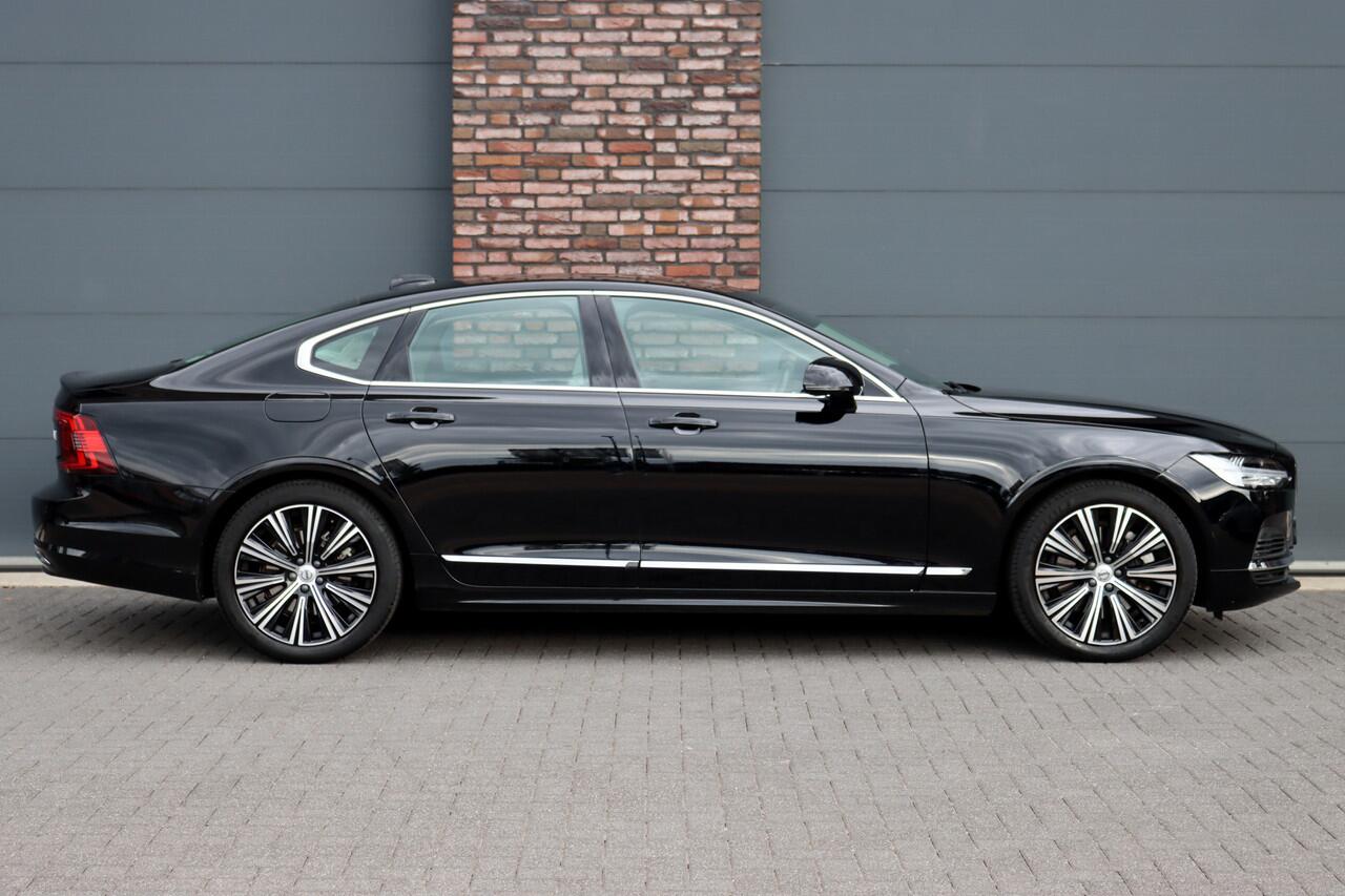 Volvo S90 2.0 T8 Plug-In Hybrid AWD Plus Bright | Pilot Assist | Leder | Memory | Trekhaak | Camera | Achterbank Verwarmd | Verwarmd Stuurwiel | Apple Carplay/Android Auto |