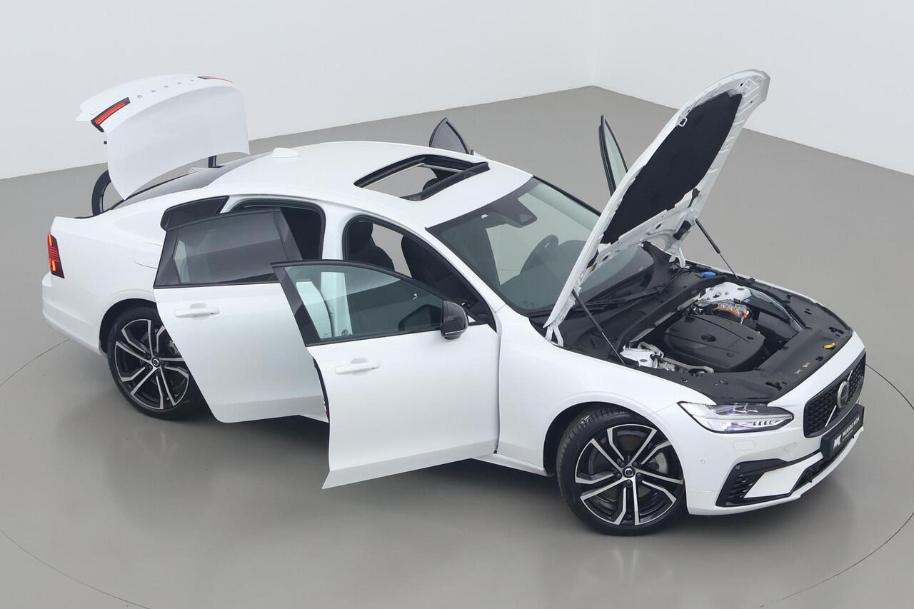 Volvo S90 T8 AWD Ultimate Dark | Luchtvering Achter | Head-Up | harman/kardon | 360° Camera | Schuif/kanteldak